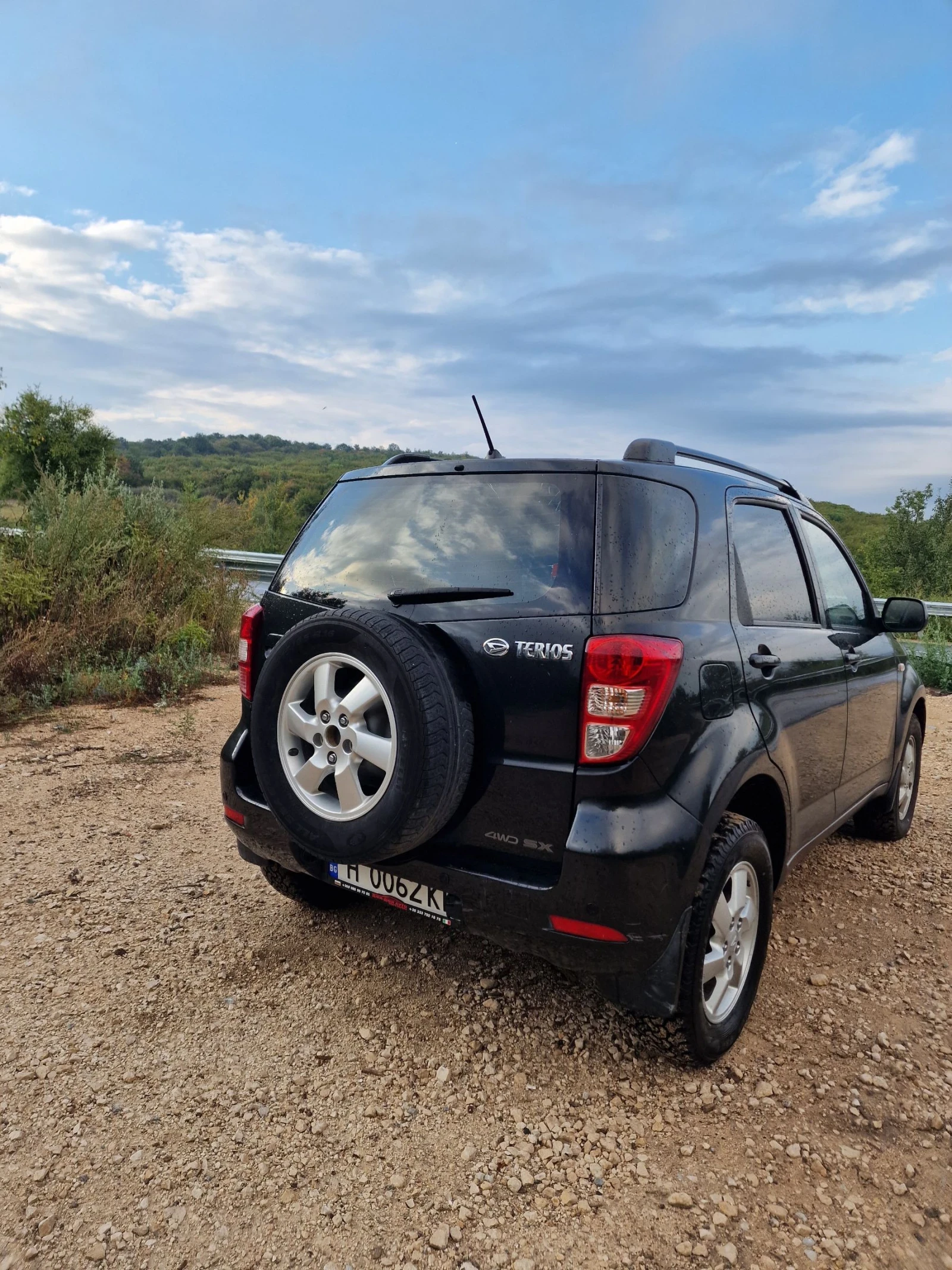 Daihatsu Terios 1.5 LPG 4X4 - изображение 4