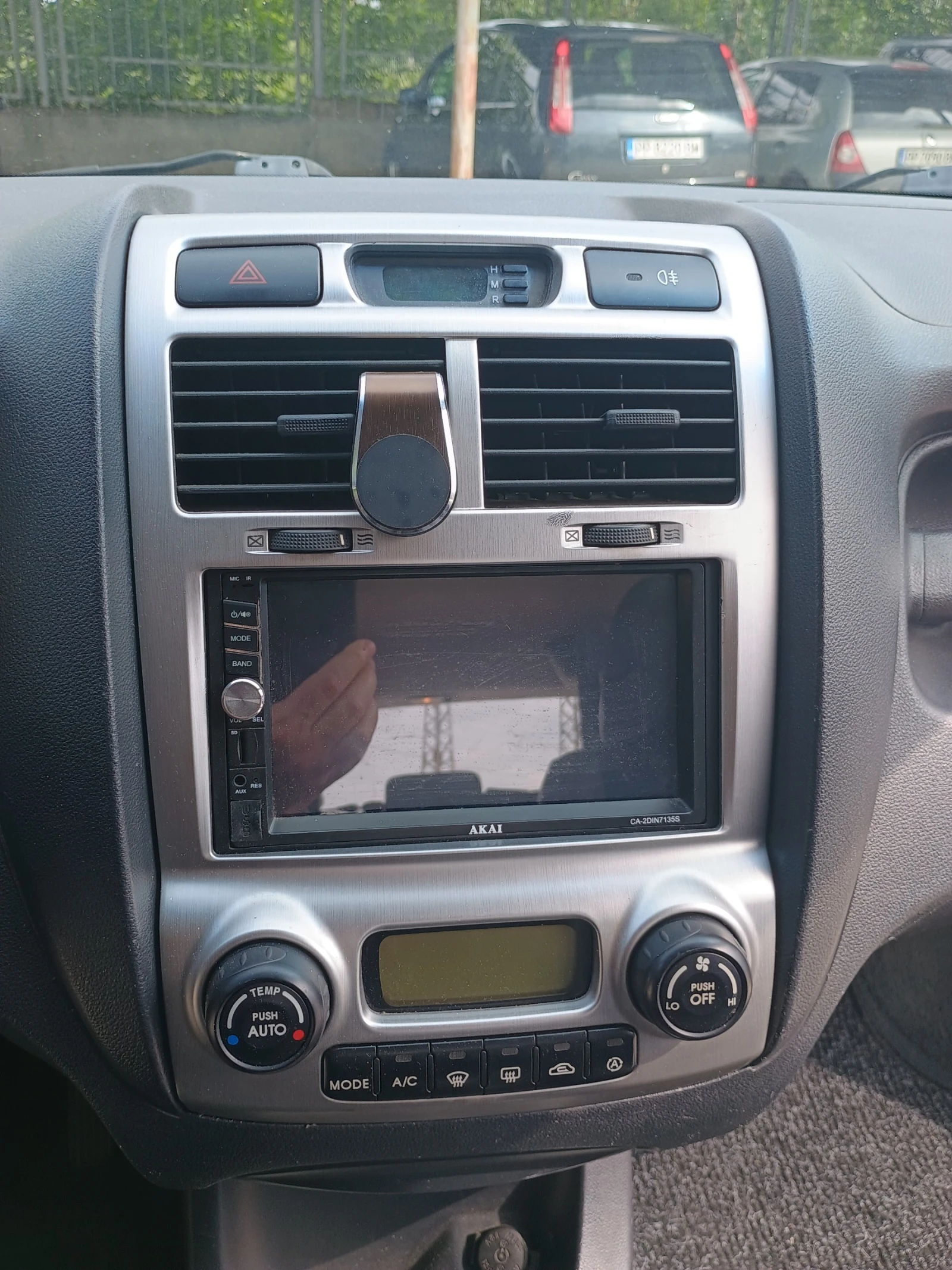 Kia Sportage 2.0i 4WD4 - изображение 10
