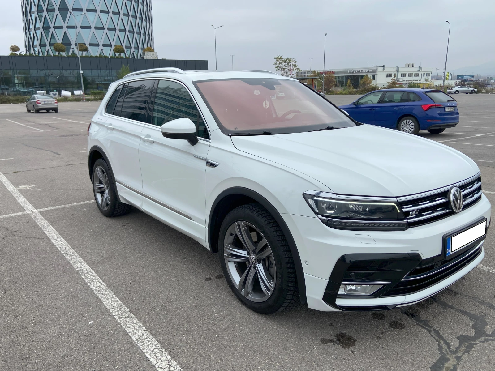 VW Tiguan 2.0 TSI R-Line 4 Motion - изображение 3