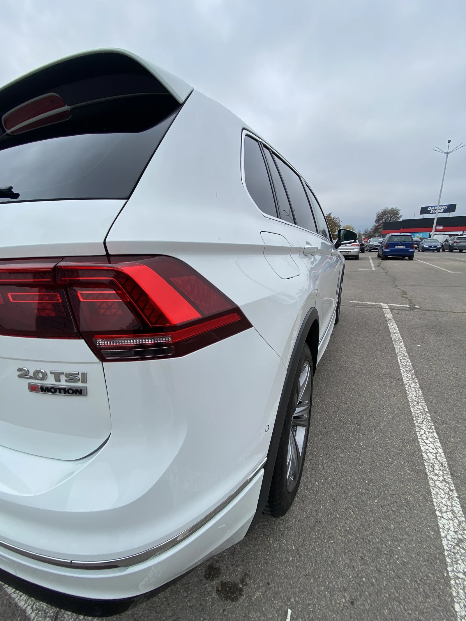 VW Tiguan 2.0 TSI R-Line 4 Motion - изображение 7