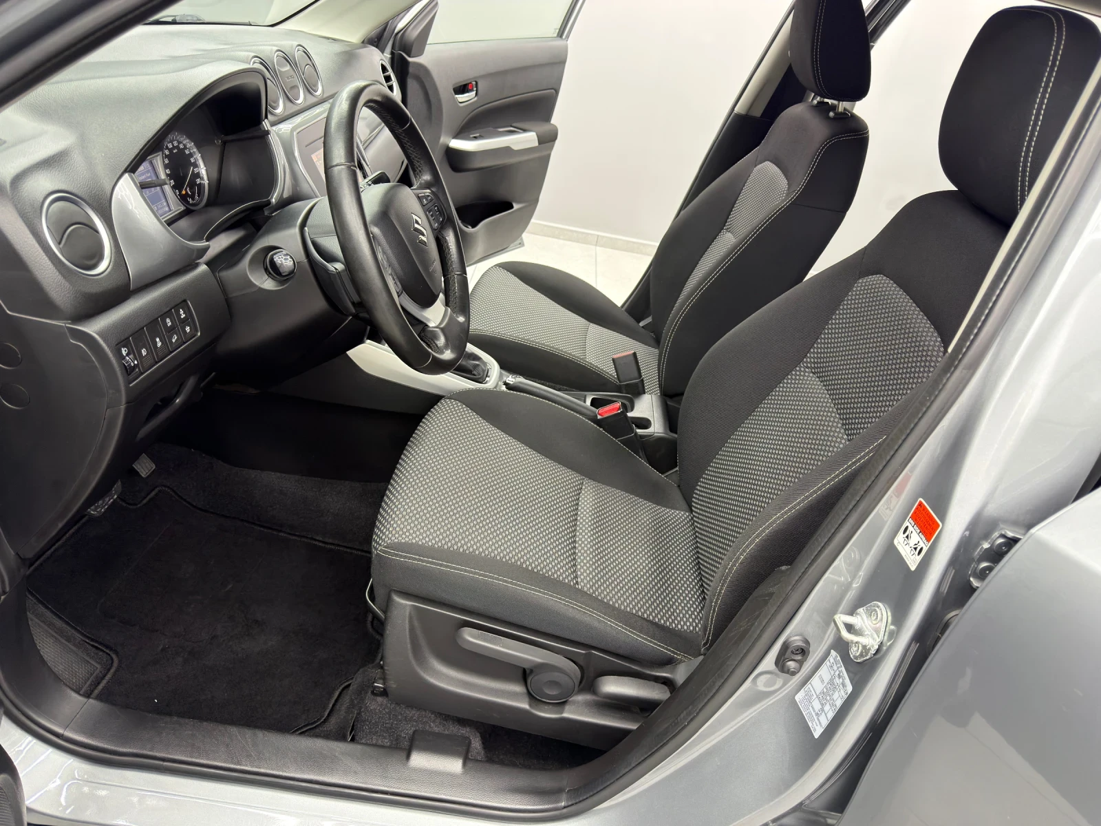 Suzuki Vitara 1.6DDIS/4x4/AllGrip/KeylessGo/������/��������� | Mobile.bg � ����������� 9