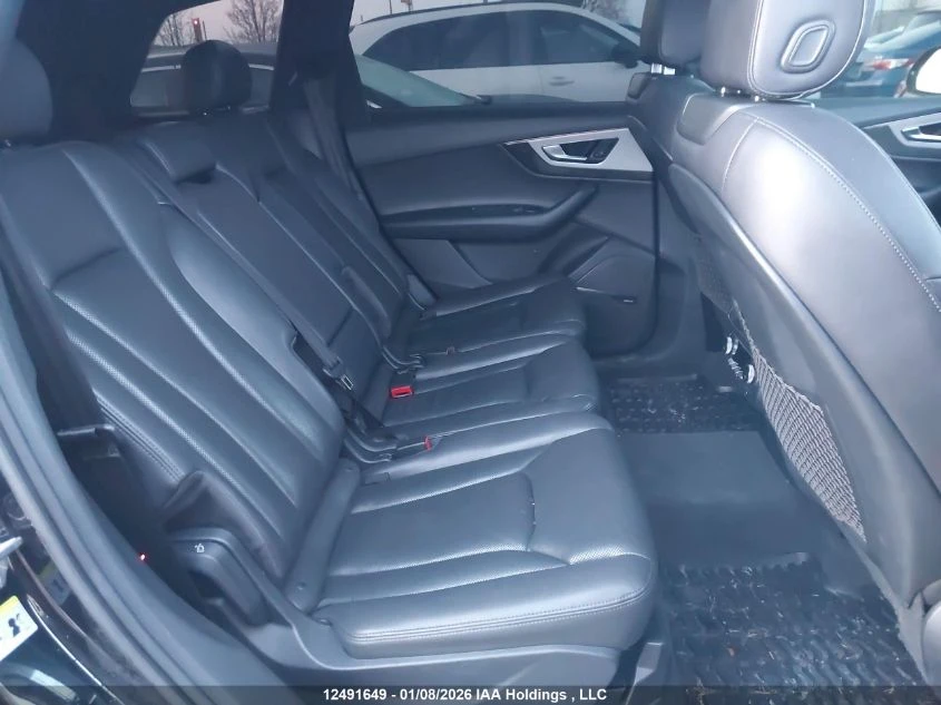 Audi Q7 TECHNIK* HEADUP* DISTRONIC* ПОДГРЕВ* КАМЕРА* PANO, снимка 11 - Автомобили и джипове - 53849778