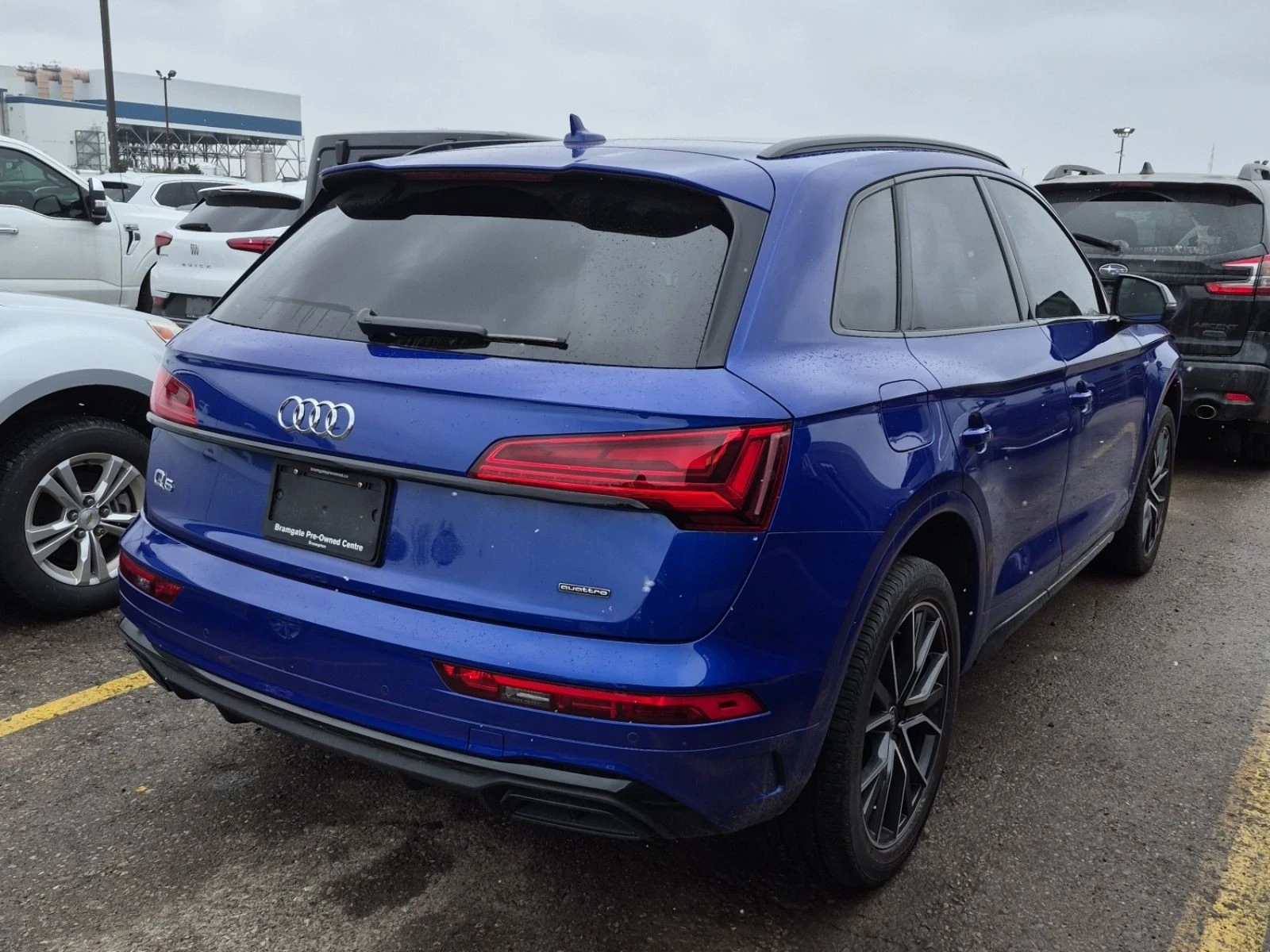 Audi Q5 Progressiv АВТО КРЕДИТ, снимка 3 - Автомобили и джипове - 53957591