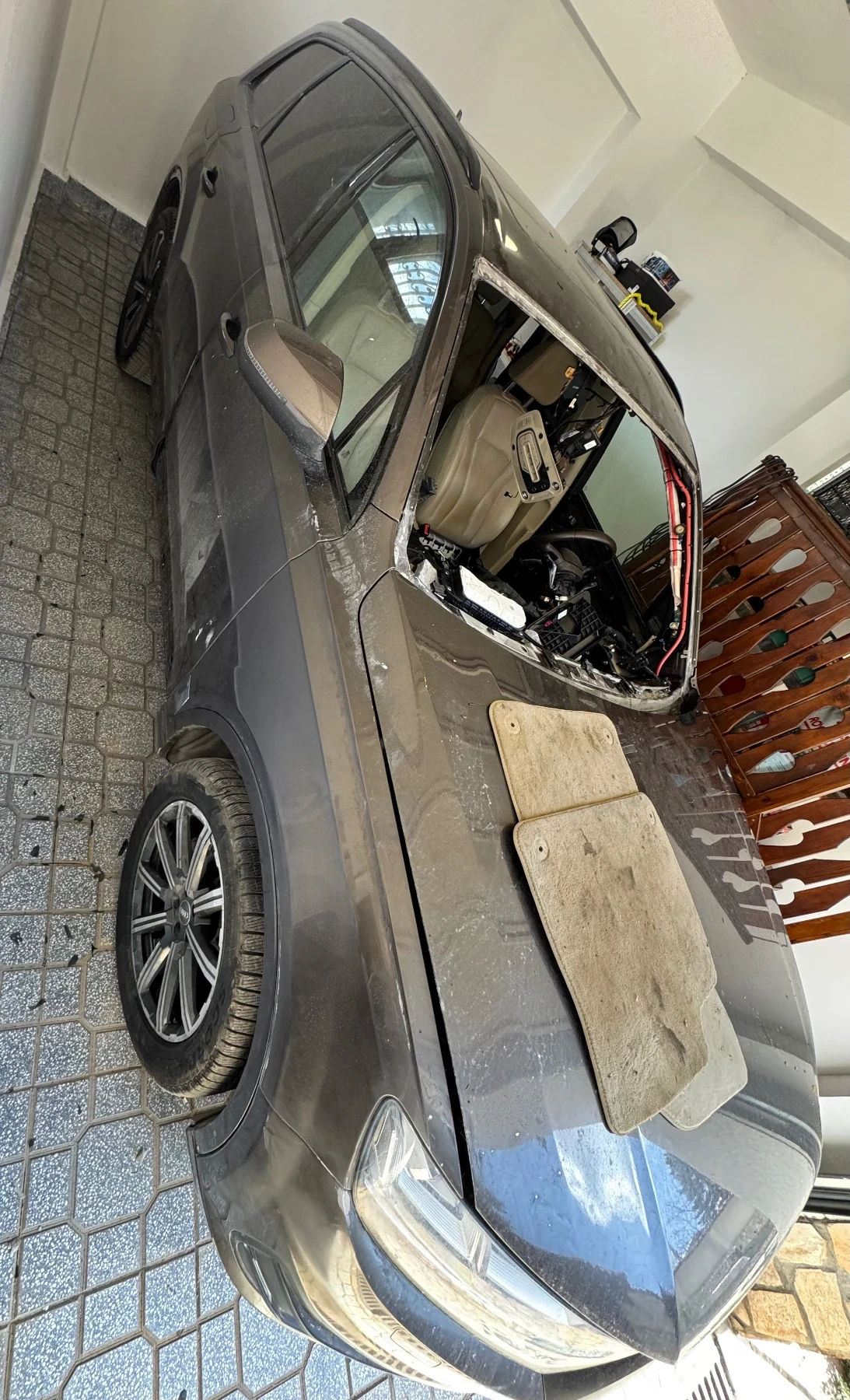 Audi Q7 3.0 Т Supercharger (Без челно стъкло и табло), снимка 3 - Автомобили и джипове - 54166974