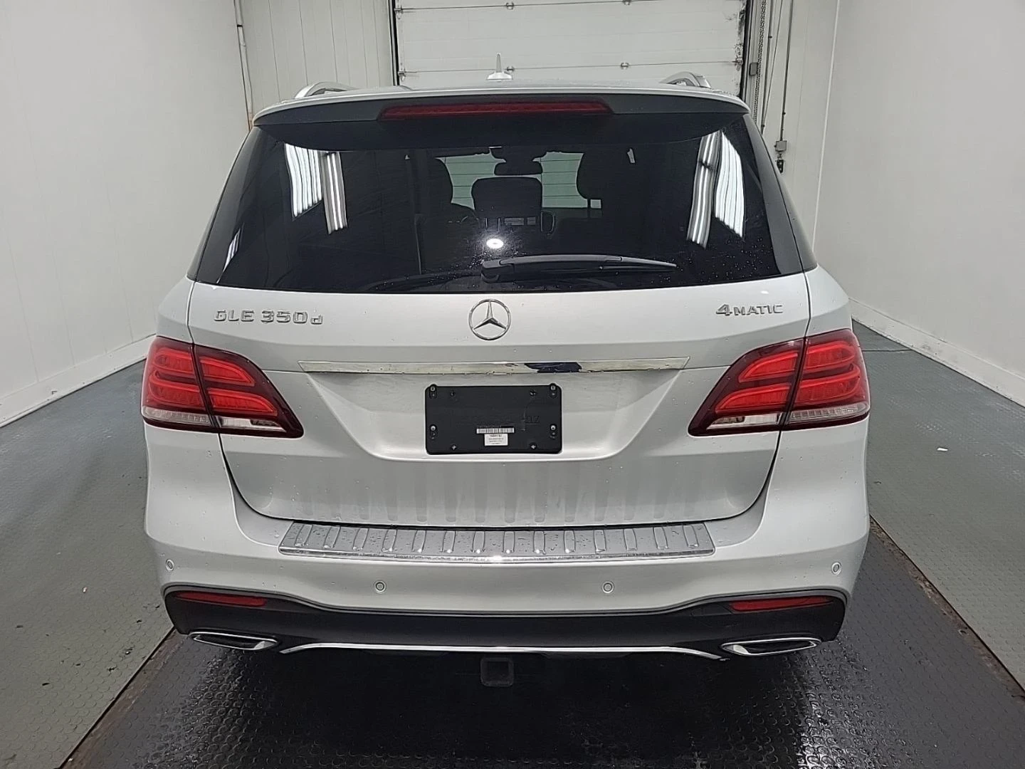 Mercedes-Benz GLE 350 AMG Line | AIRMATIC | Panorama | Keyless Go | AMG , снимка 5 - Автомобили и джипове - 54741537