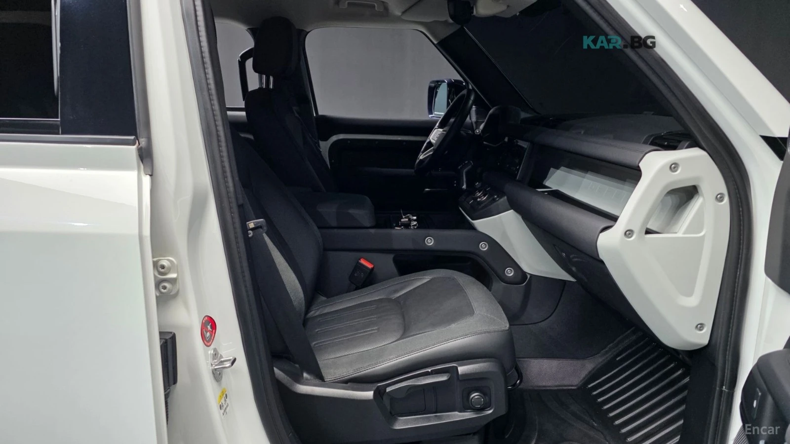 Land Rover Defender, снимка 15 - Автомобили и джипове - 54812686