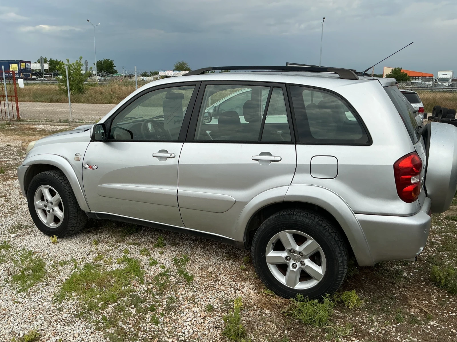 Toyota Rav4 2.0D4D or ITALIA | Mobile.bg � ����������� 4