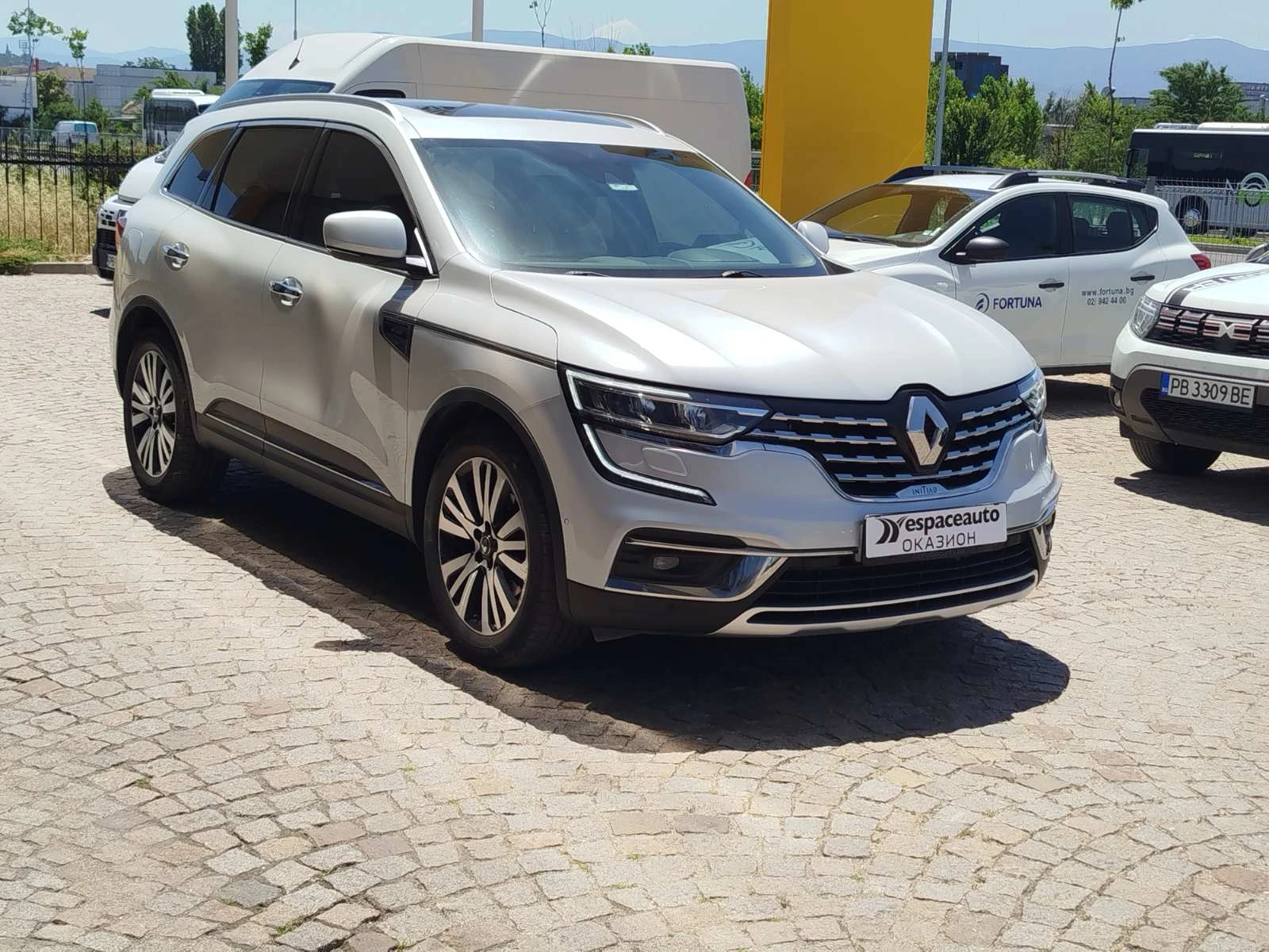 Renault Koleos BLUE dCi 185 4WD Initiale Paris, снимка 3 - Автомобили и джипове - 55098985