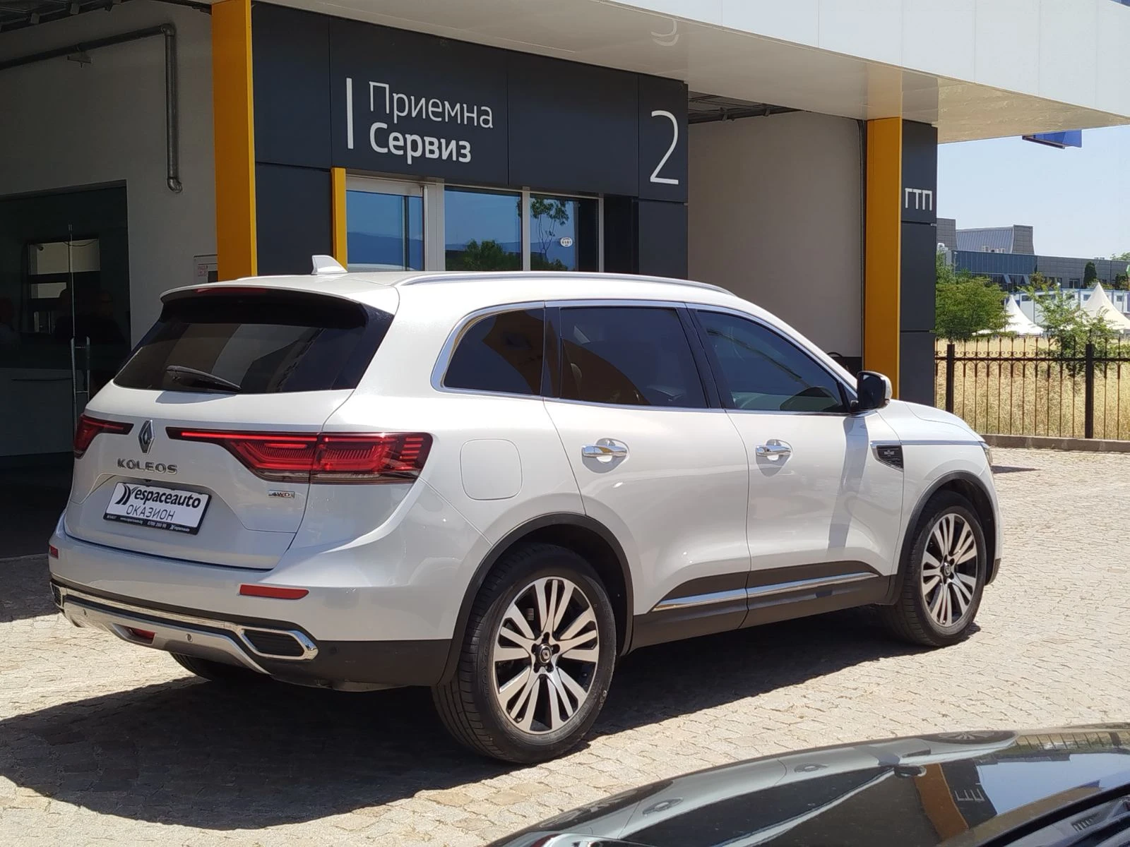 Renault Koleos BLUE dCi 185 4WD Initiale Paris, снимка 5 - Автомобили и джипове - 55098985