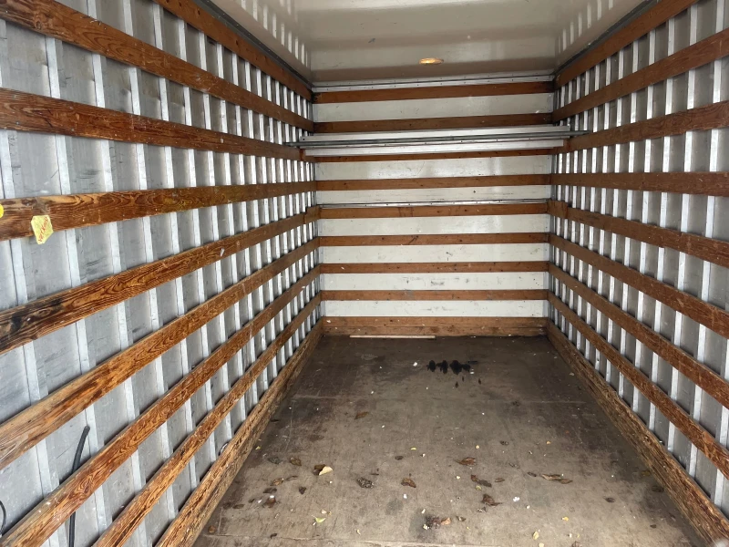 Mercedes-Benz Sprinter Фургон от спринтер с падащ борд!!, снимка 9 - Бусове и автобуси - 52970227