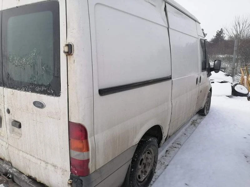 Ford Transit 2.0 дизел , снимка 4 - Бусове и автобуси - 36112836