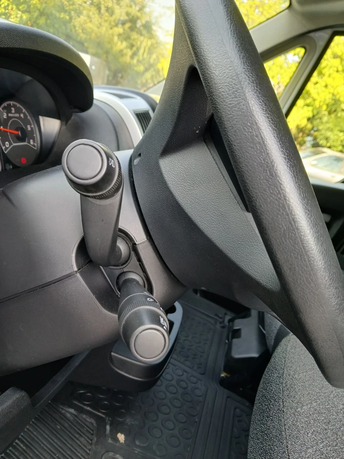 Fiat Ducato 2.3JTD - изображение 10