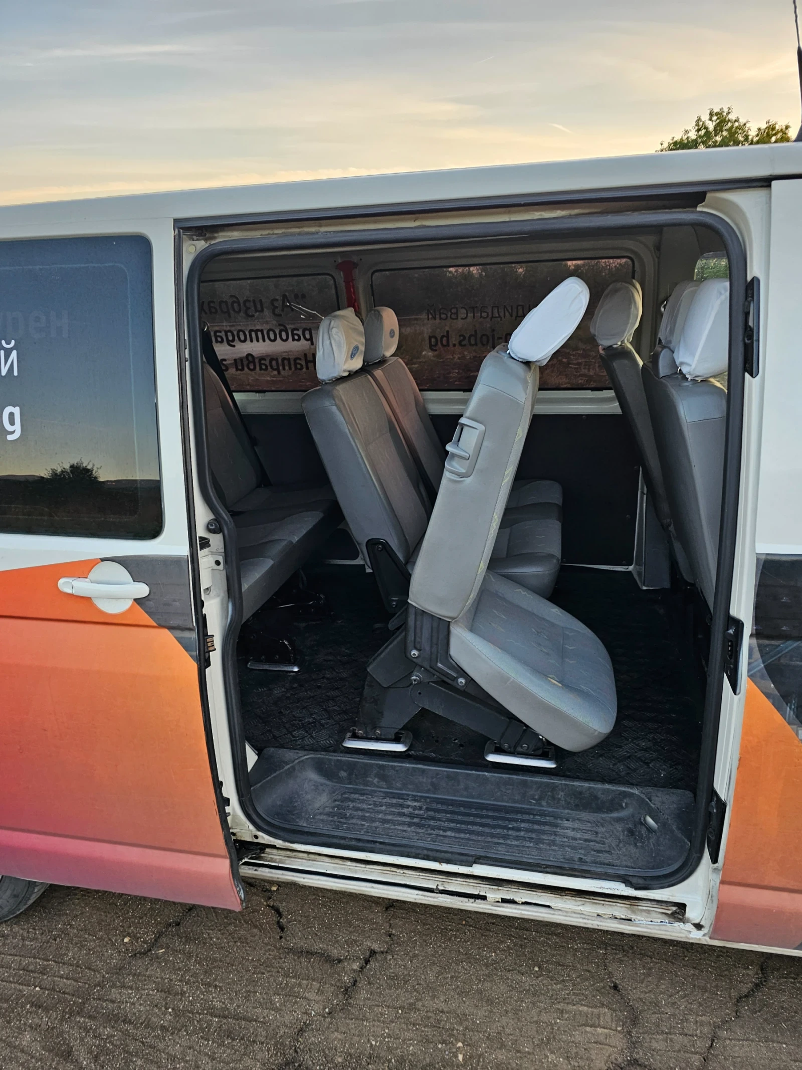 VW Transporter Т 5, снимка 7 - Бусове и автобуси - 53900394