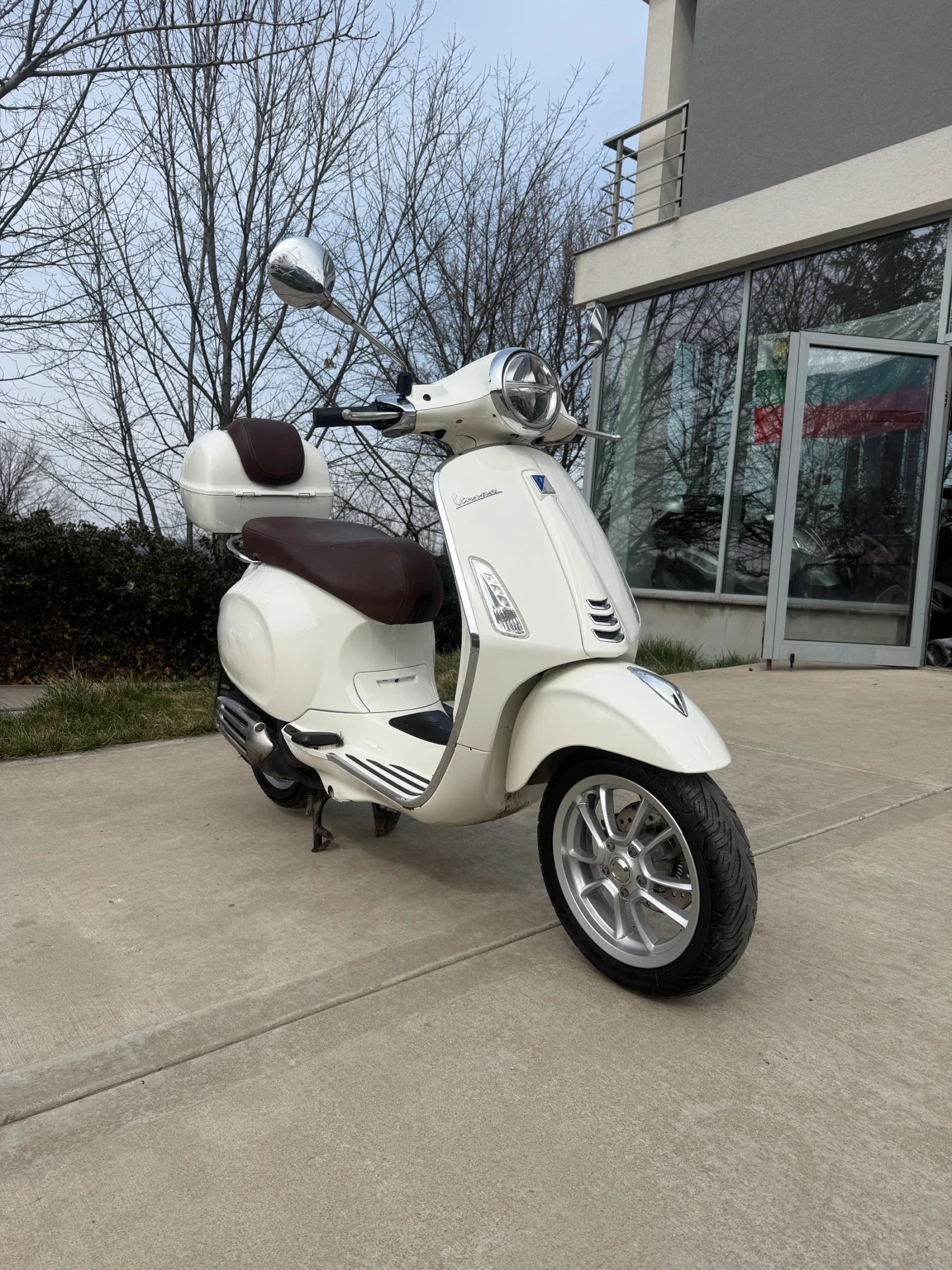 Vespa Primavera 2019 150 LED - изображение 2