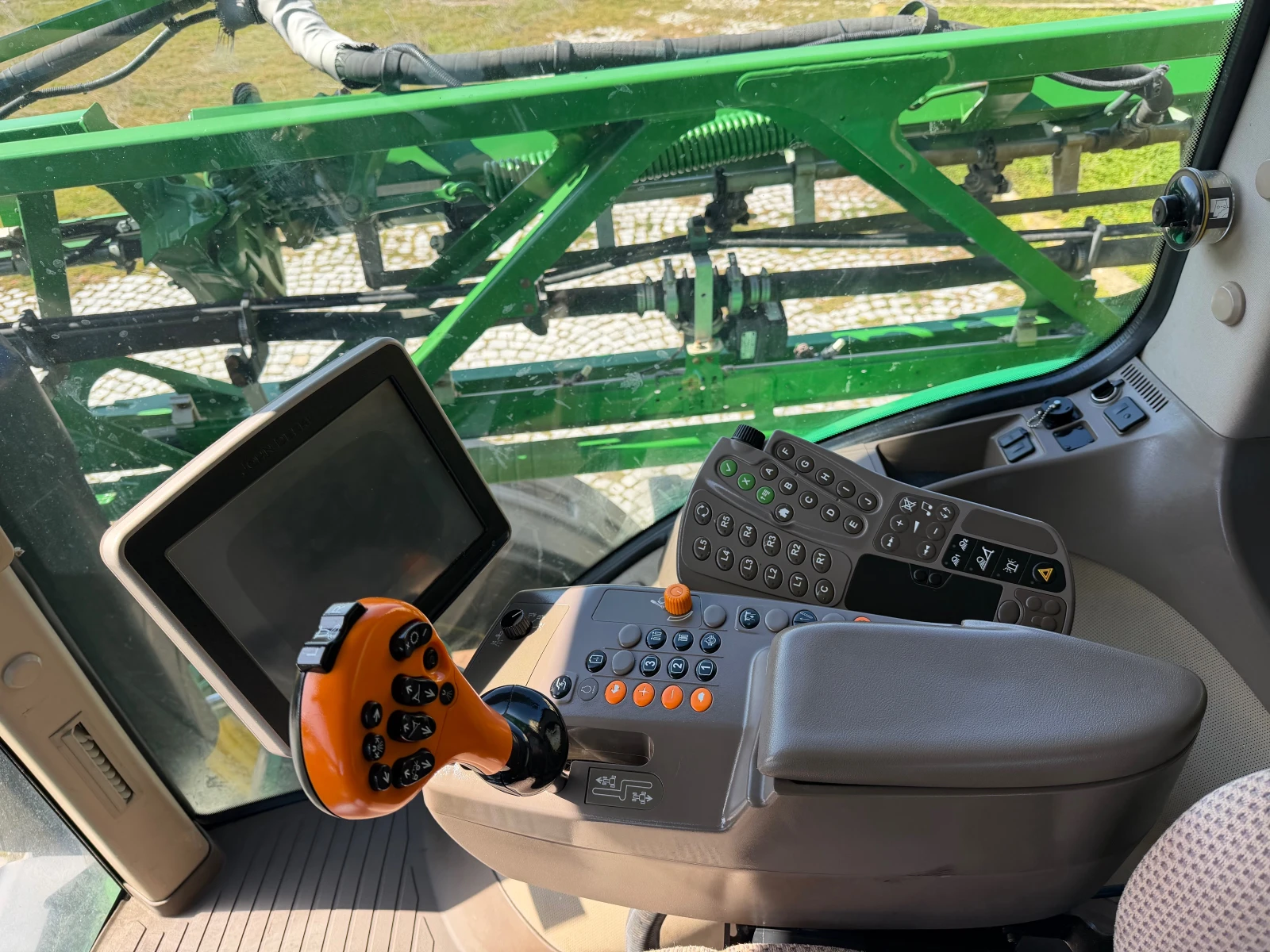 ��������� ��������� JOHN DEERE R4030i 3000 ����� 36 ����� ������ | Mobile.bg � ����������� 13