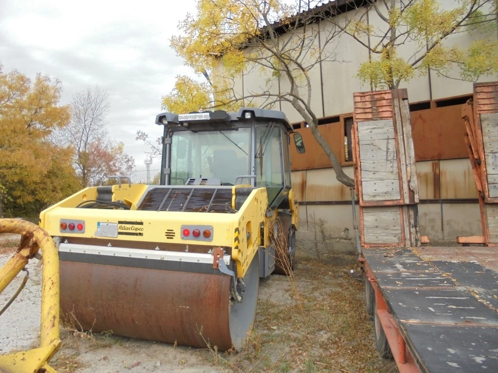 Валяк Dynapac СС6200, снимка 1