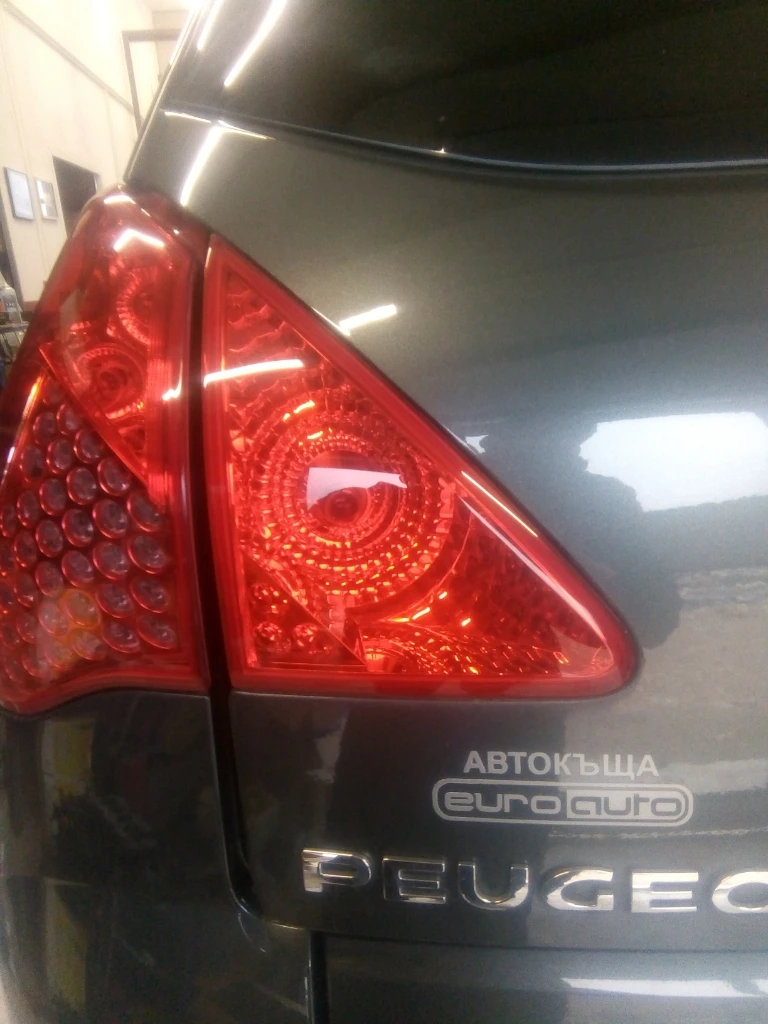 стоп ляв вътрешен Пежо 3008