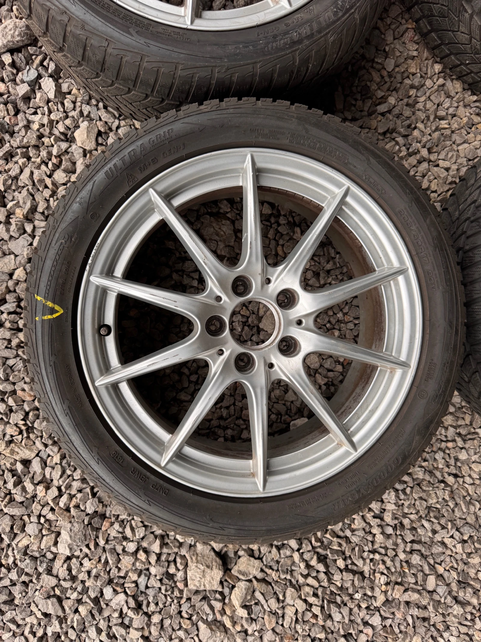 ���� � ������ 205/50R17 �� Mercedes-Benz | Mobile.bg � ����������� 3