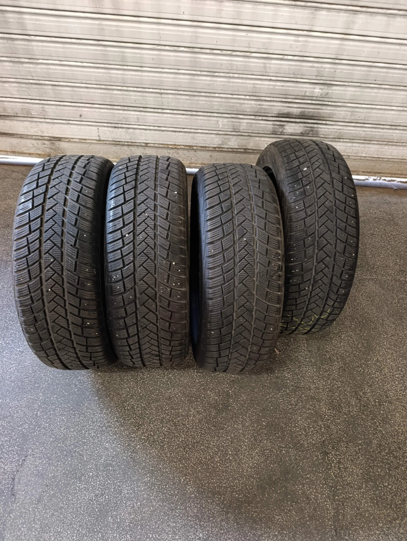 ���� 205/50R17 | Mobile.bg � ����������� 4