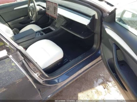 Tesla Model 3 LONG RANGE DUAL MOTOR AWD/CARFAX/ ПАНО/ПОДГРЕВ , снимка 9