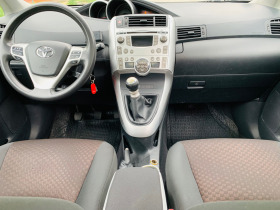Toyota Corolla verso 2.0 d, снимка 11