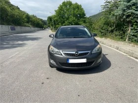 Opel Astra 1.7, снимка 1