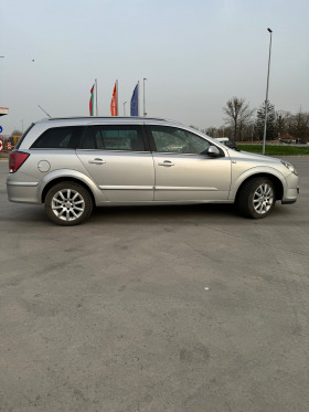 Opel Astra 1.7 cdti, снимка 4