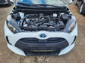 Toyota Yaris 1.5 HYBRID/ 50 000 км./ NAVY/КАМЕРА , снимка 17