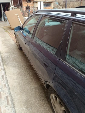 Audi A4 - 1400 € / 2738.16 лв. - 46393827 3