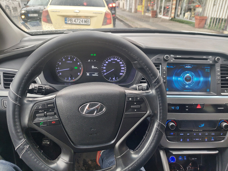 Hyundai Sonata Само на Газ, снимка 10 - Автомобили и джипове - 45766995