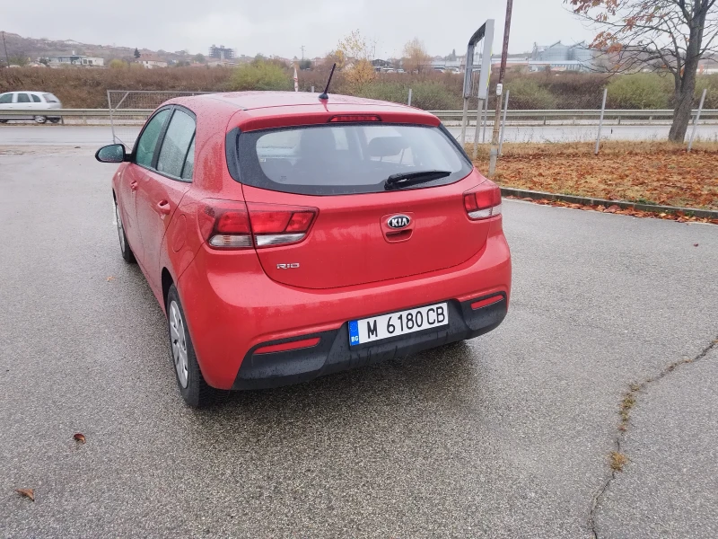 Kia Rio 1.25, снимка 4 - Автомобили и джипове - 49180872