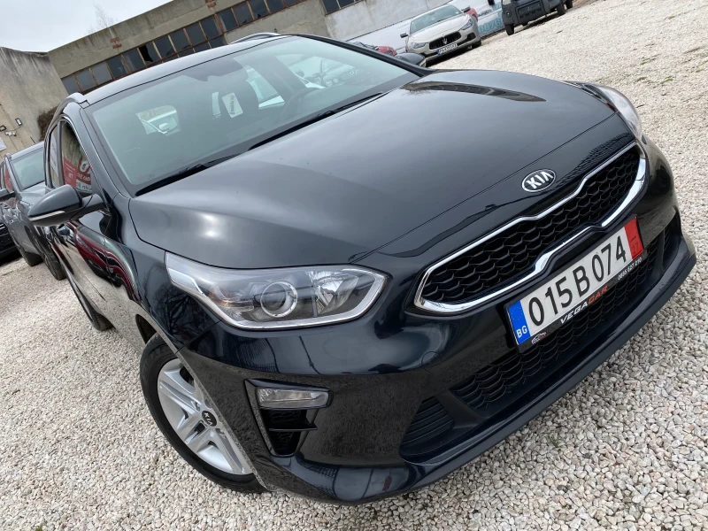Kia Ceed 1.6 CDRI NAVI/KAMERA/FUL LED/139729km!, снимка 2 - Автомобили и джипове - 52743377