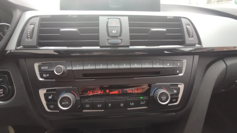 BMW 320 320d, снимка 14 - Автомобили и джипове - 51944942