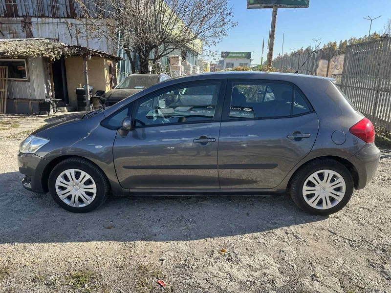Toyota Auris 1.6VVT-I Газ.Инж., снимка 8 - Автомобили и джипове - 52413405