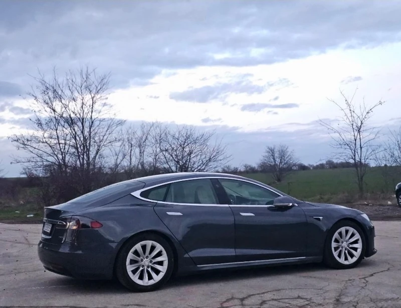 Tesla Model S 4x4 Европейска!Long Range, снимка 7 - Автомобили и джипове - 52970098