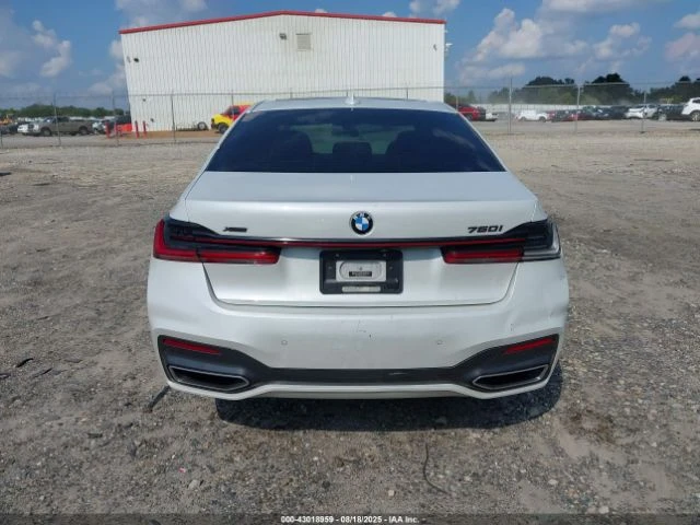 BMW 750 M* SPORT* XDRIVE* ДИГИТАЛНО* ТАБЛО* МАСАЖ* 360КАМЕ - изображение 8