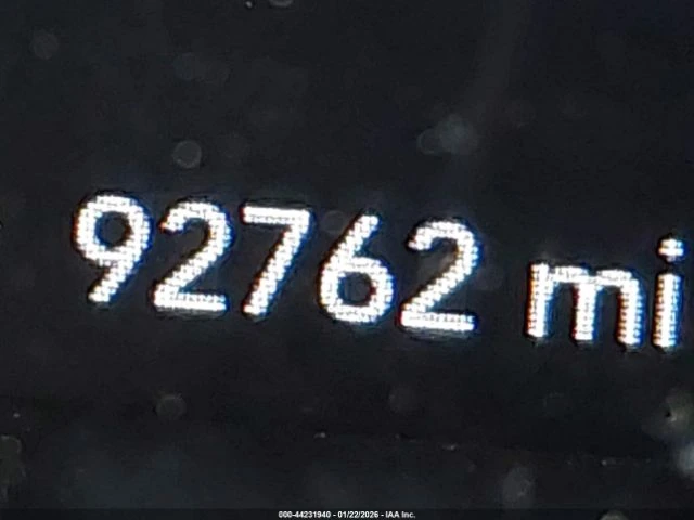 Dodge Challenger SXT, снимка 14 - Автомобили и джипове - 53598016