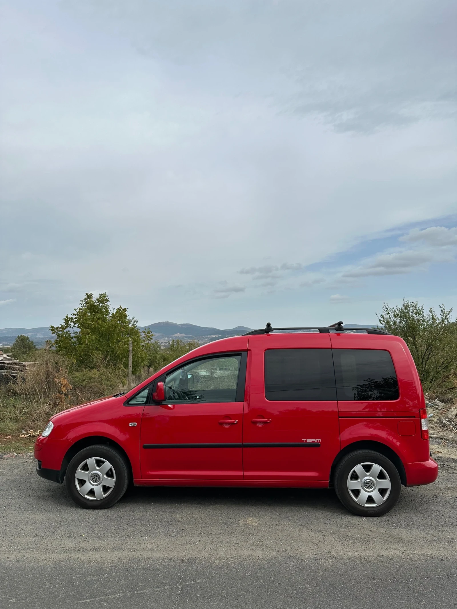 VW Caddy 1.6i Life  - изображение 3