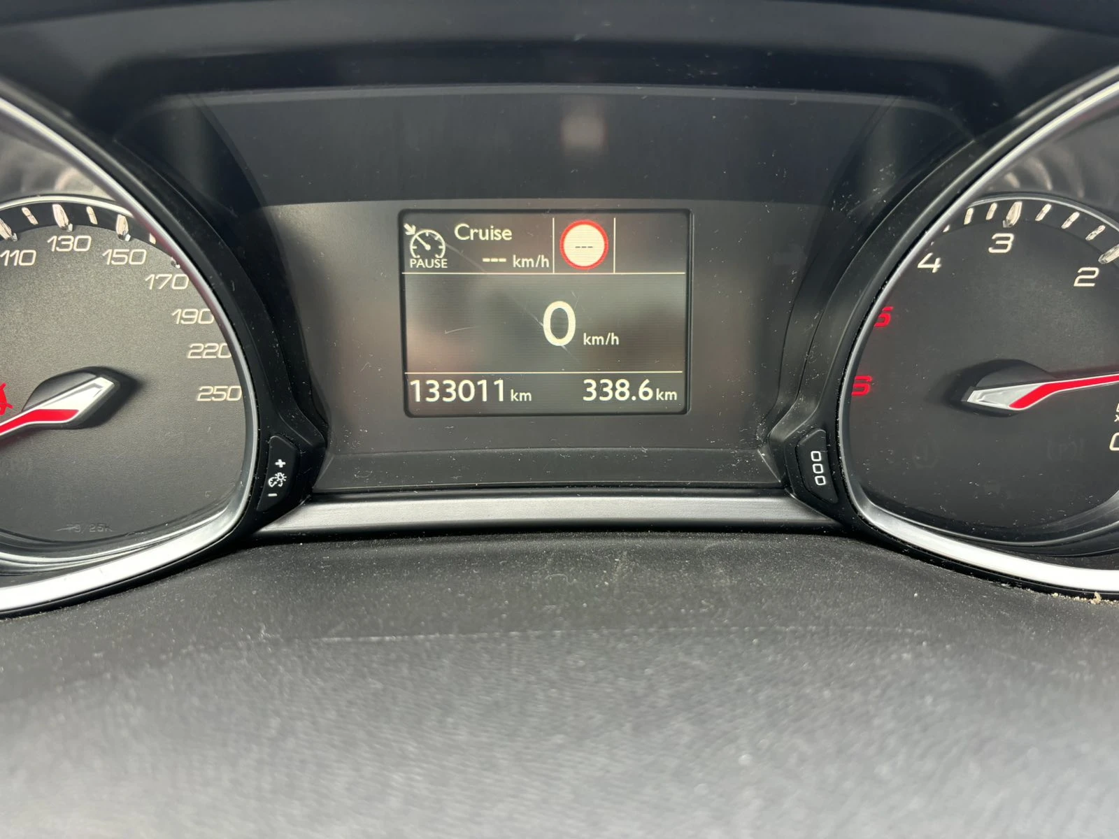 Peugeot 308 1.5 , EURO 6, Нов Внос France | Mobile.bg — изображение 14