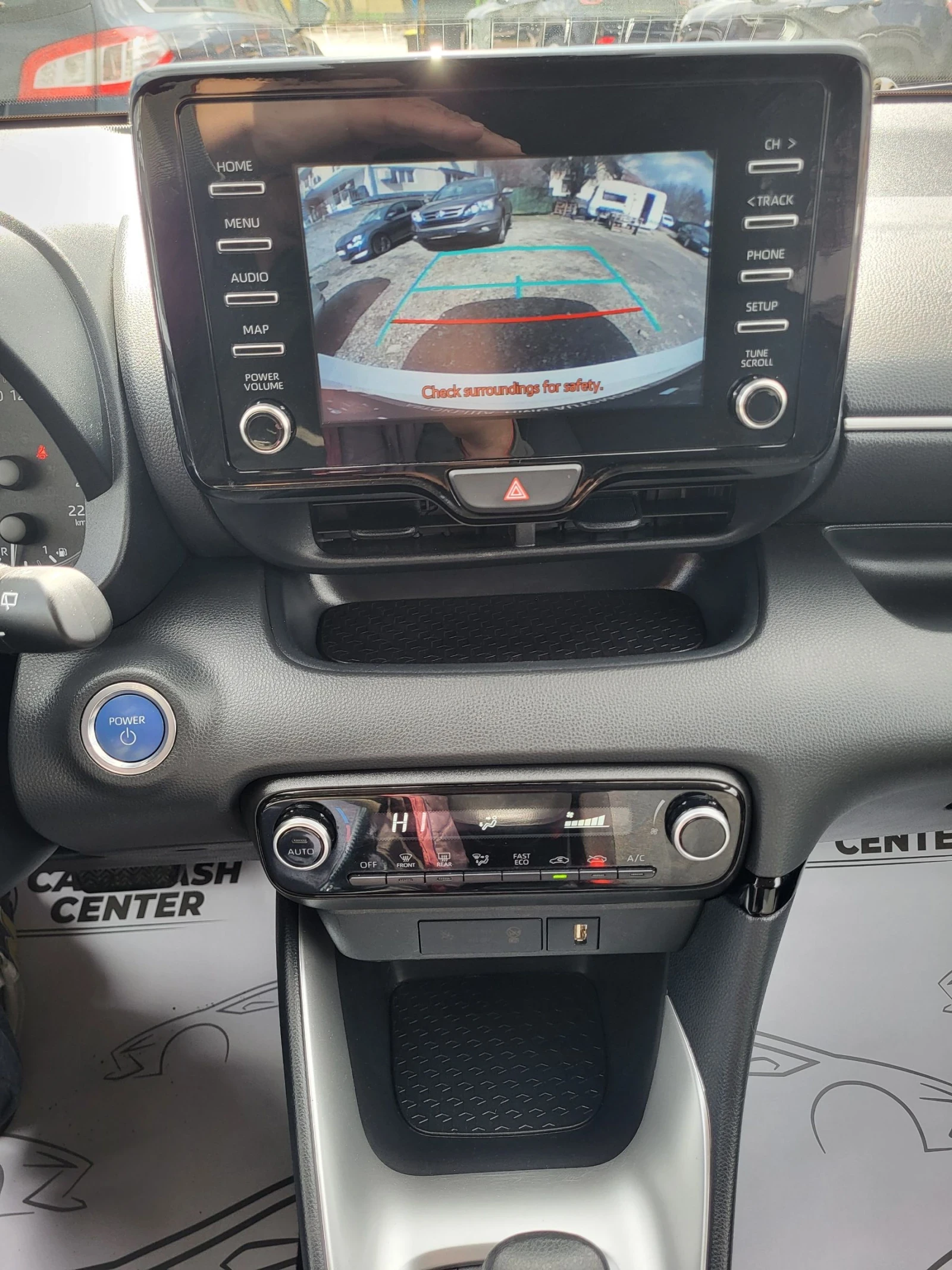 Toyota Yaris 1.5 HYBRID/ 50 000 ./ NAVY/  | Mobile.bg   14