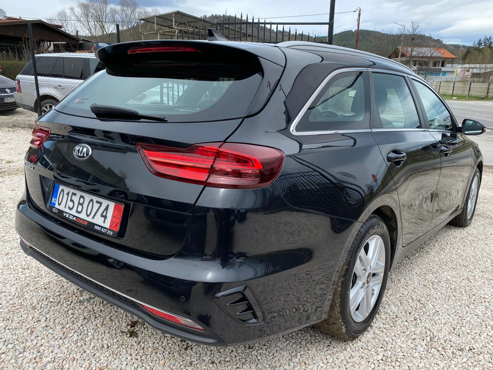 Kia Ceed 1.6 CDRI NAVI/KAMERA/FUL LED/139729km! - изображение 4
