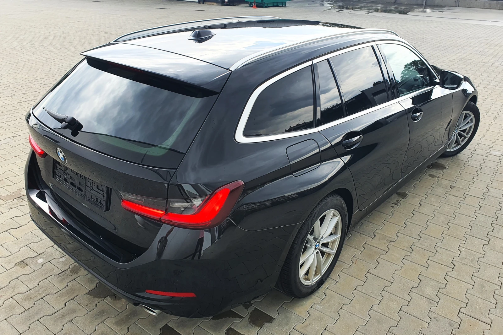 BMW 318 Facelift Гаранция до 12.2026 възможен бартер - изображение 5