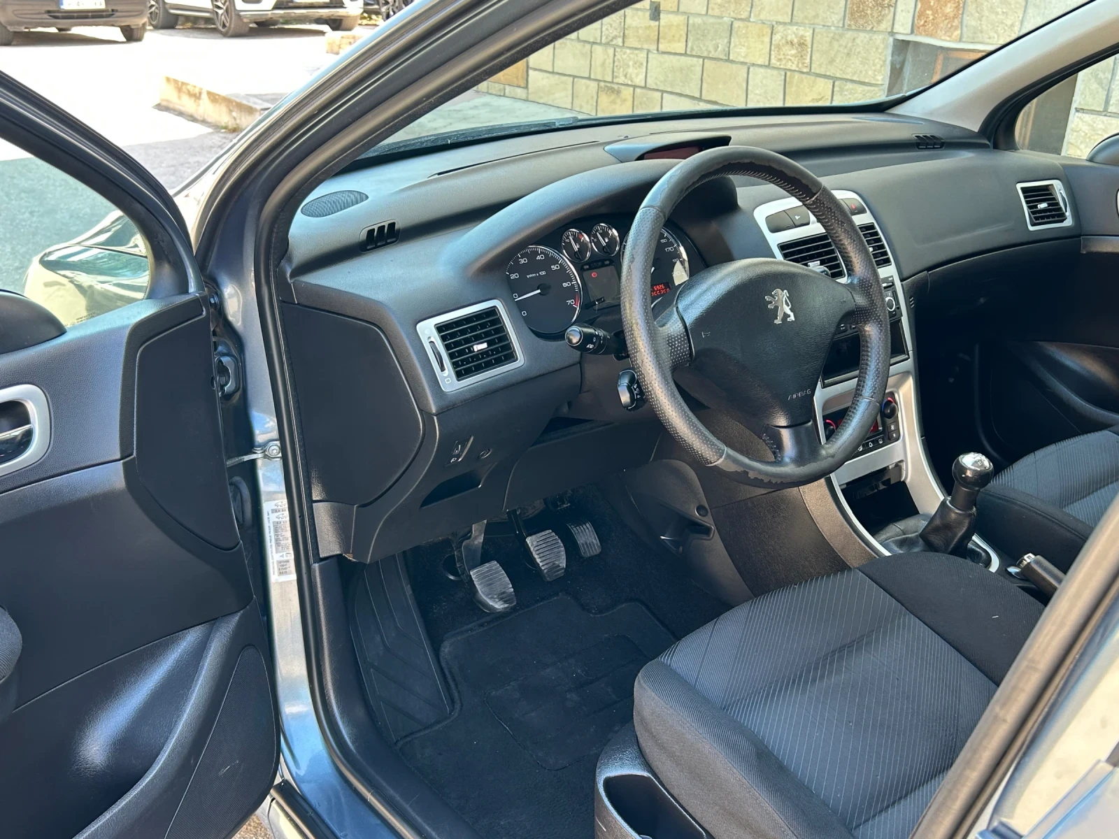 Peugeot 307 1.6i FACE  - изображение 8