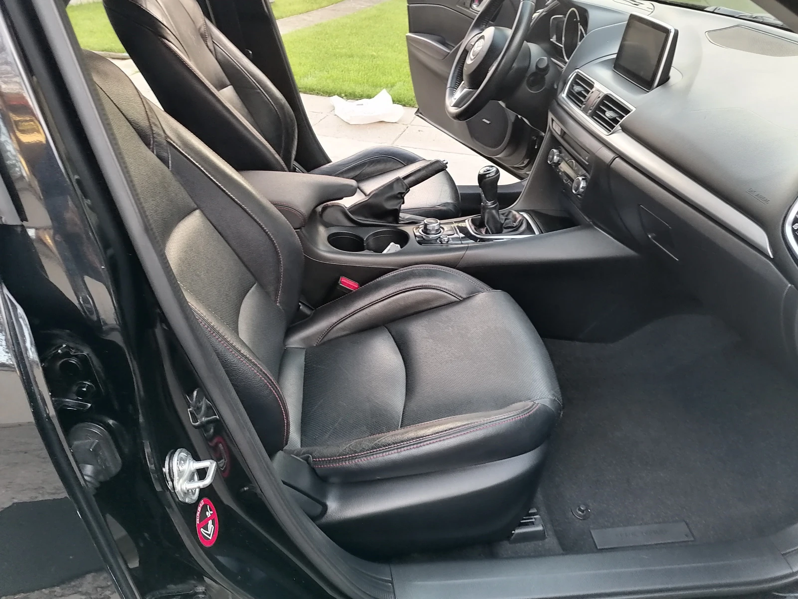 Mazda 3 2.0i Skyactiv  | Mobile.bg   12