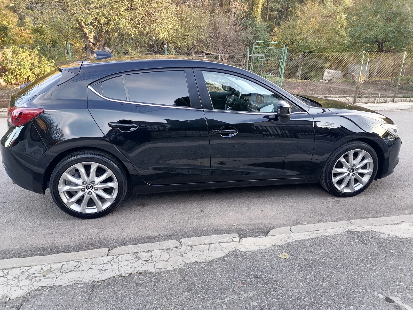 Mazda 3 2.0i Skyactiv  - изображение 8