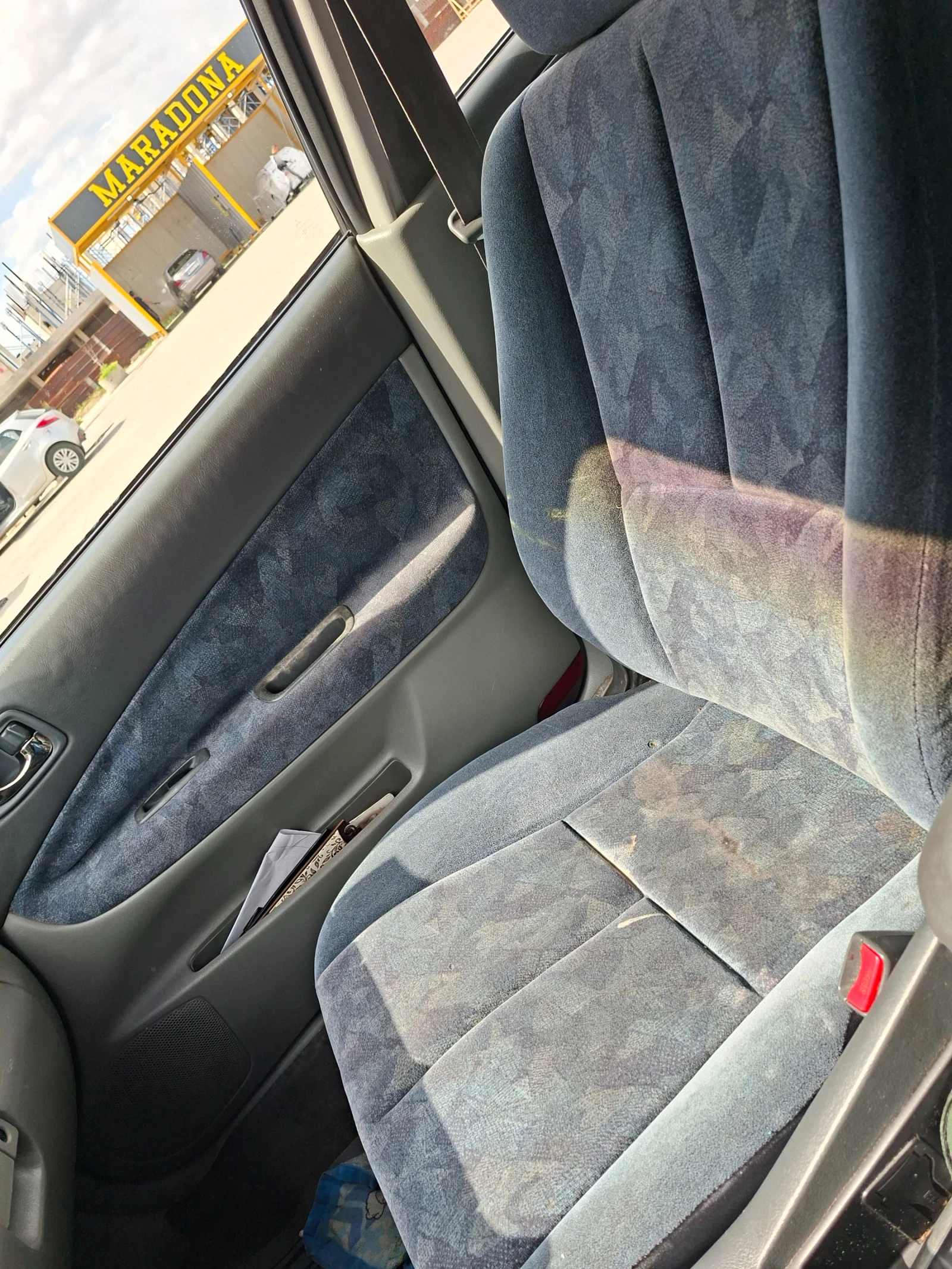 Mitsubishi Galant, снимка 11 - Автомобили и джипове - 54148104