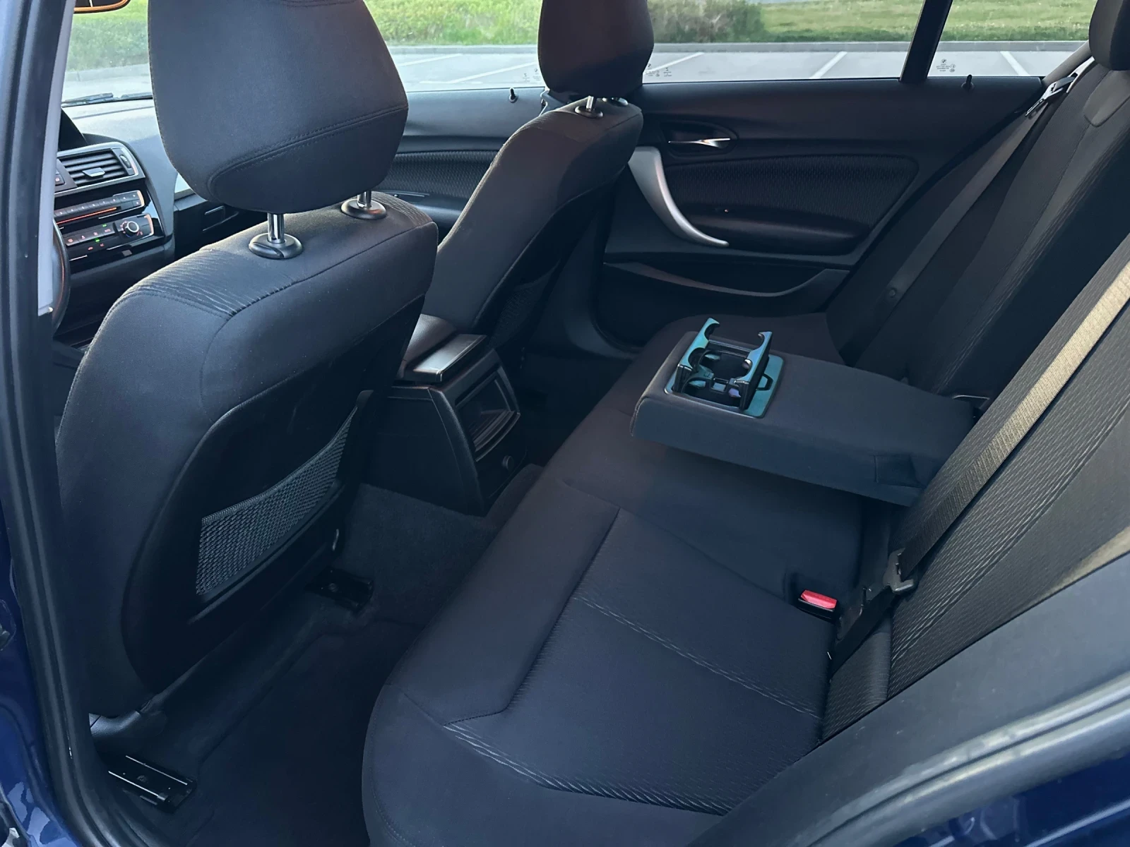 BMW 120 150HP/B47/8ZF/LED/NAVI, снимка 14 - Автомобили и джипове - 54347749