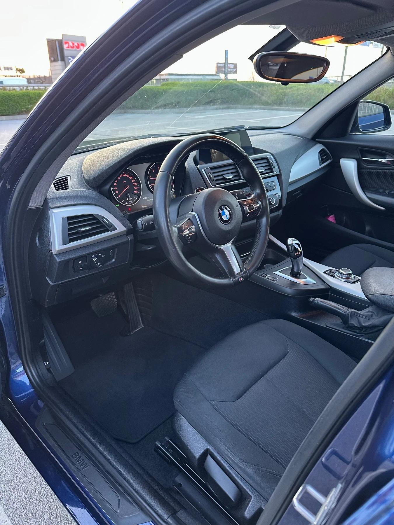 BMW 120 150HP/B47/8ZF/LED/NAVI, снимка 9 - Автомобили и джипове - 54347749