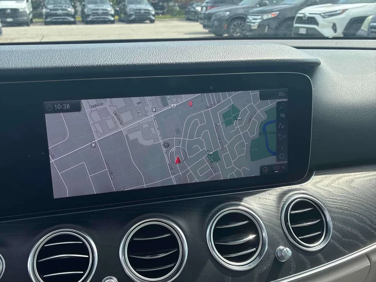 Mercedes-Benz E 450 | DISTRONIC | HUD | 360 | BURMESTER | , снимка 10 - Автомобили и джипове - 54577706