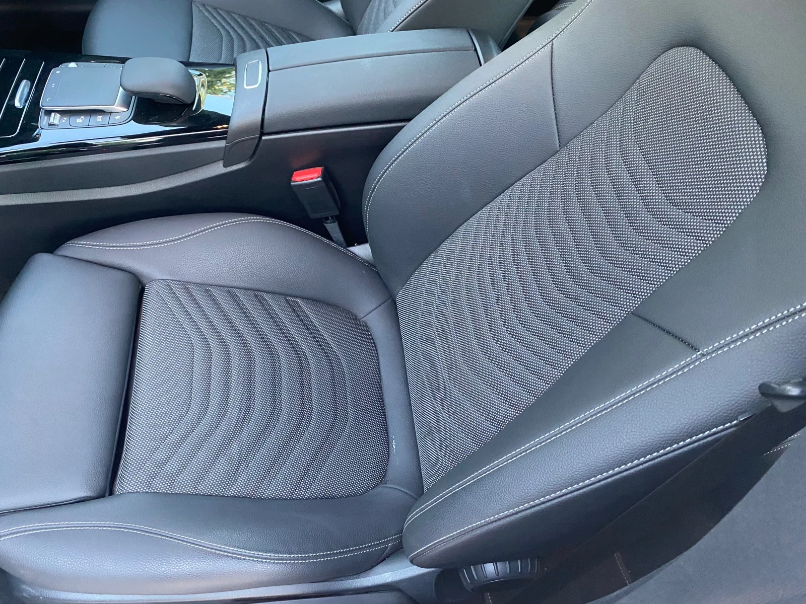 Mercedes-Benz CLA, снимка 11 - Автомобили и джипове - 54846533